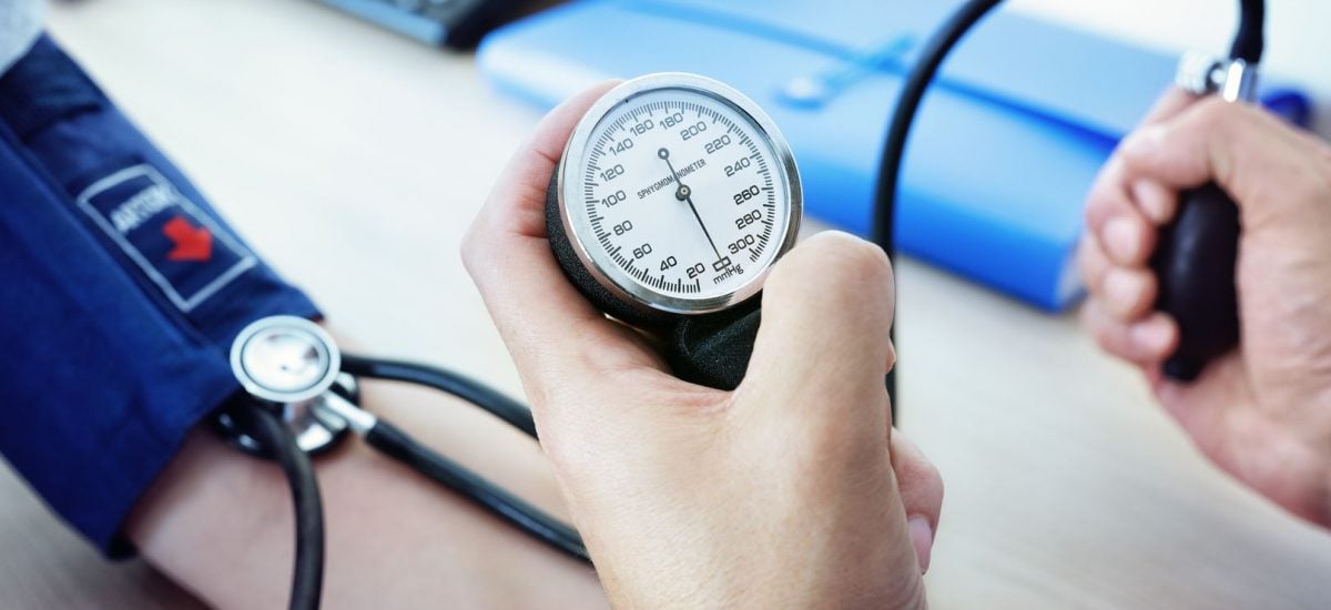 stopala liječenju hipertenzije hipertenzija u liječenju astme