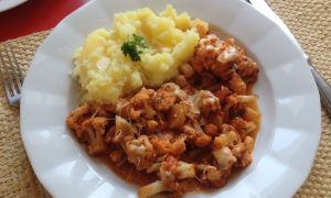 Karfiol s cesnakom a syrom na rímsky spôsob