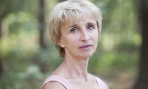 Žena