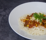 Špagety s paradajkovou omáčkou sú známou klasikou