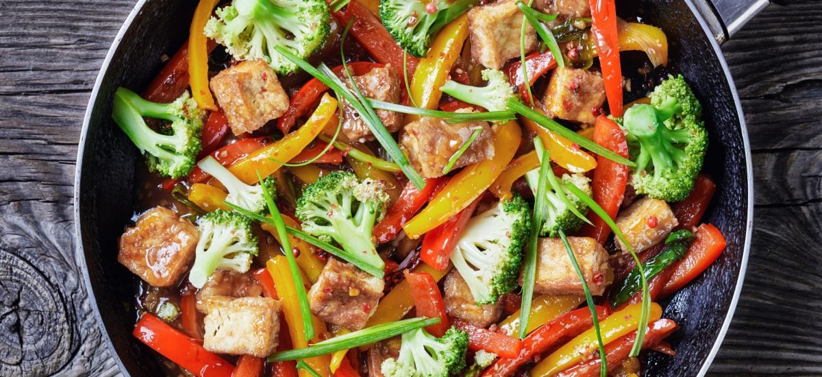 Panvica s tofu a zeleninou