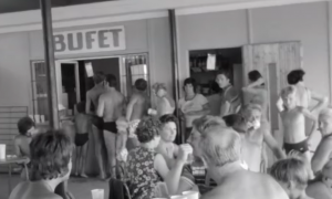 Služby v roku 1975