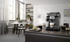 De'Longhi.