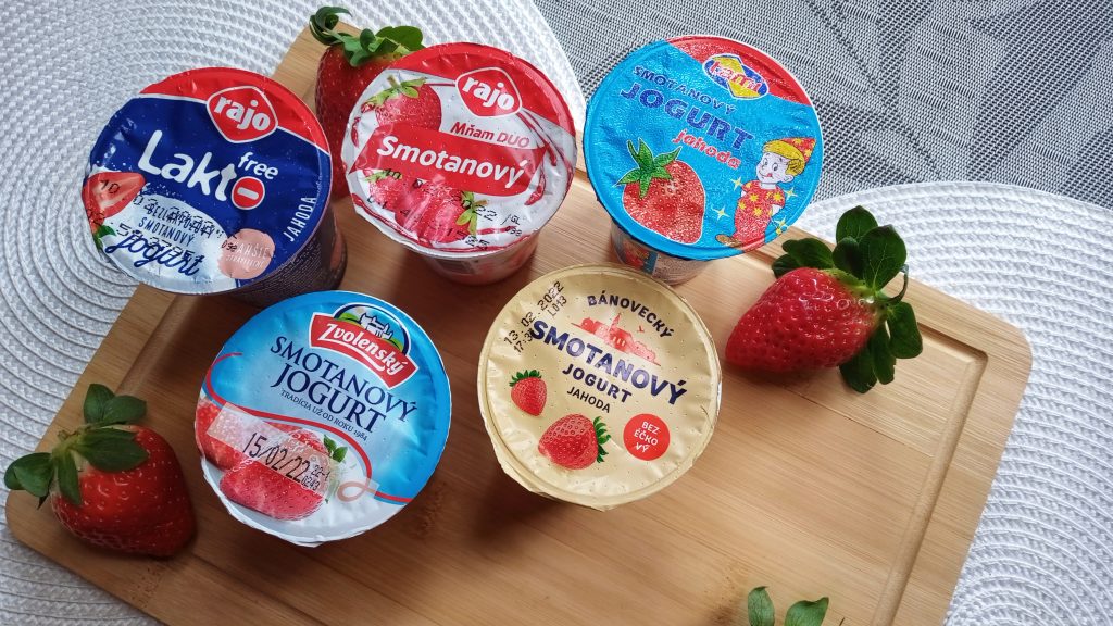 Jahodové jogurty, Test