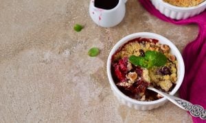 Slivkové crumble