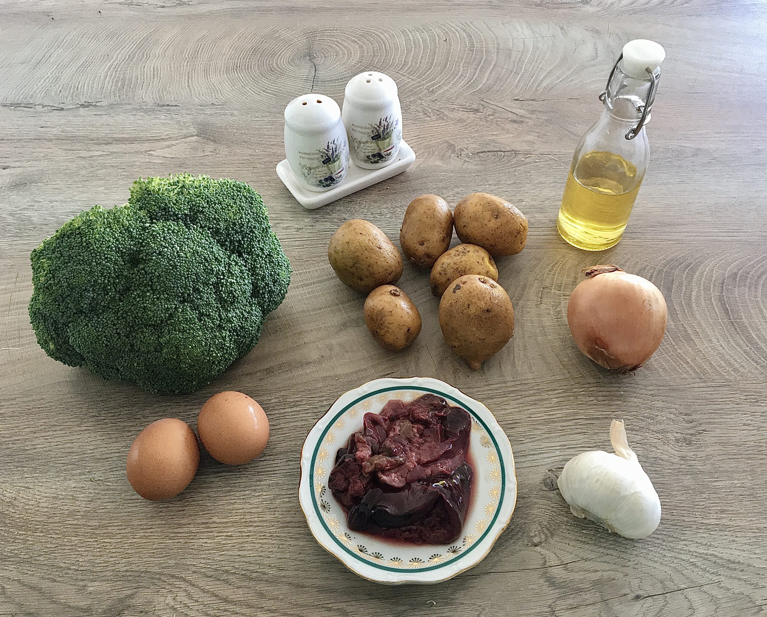 Pečeňové placky s brokolicou, Fotorecept, Jedlo, Varenie
