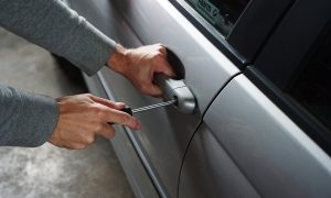 Auto, Dvere, Vlámanie